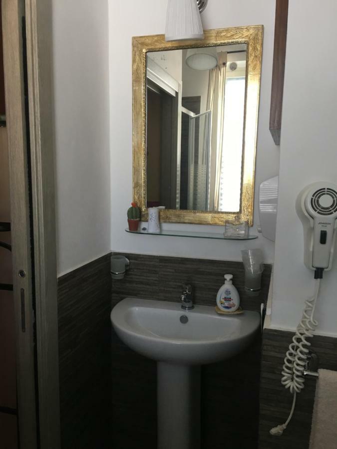 Mondello Room Ngoại thất bức ảnh